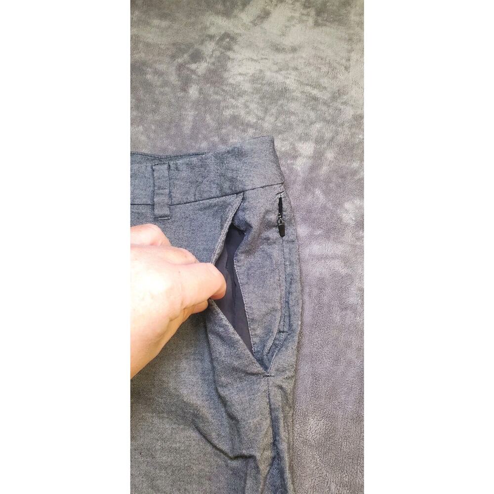 Lululemon Shorts Mens Size 32 Gray The Works Chino Athleisure C33-24 - Picture 3 of 9